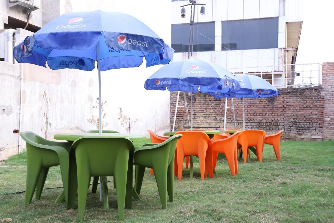 Hotel Dream Comfort Agra  Exterior photo